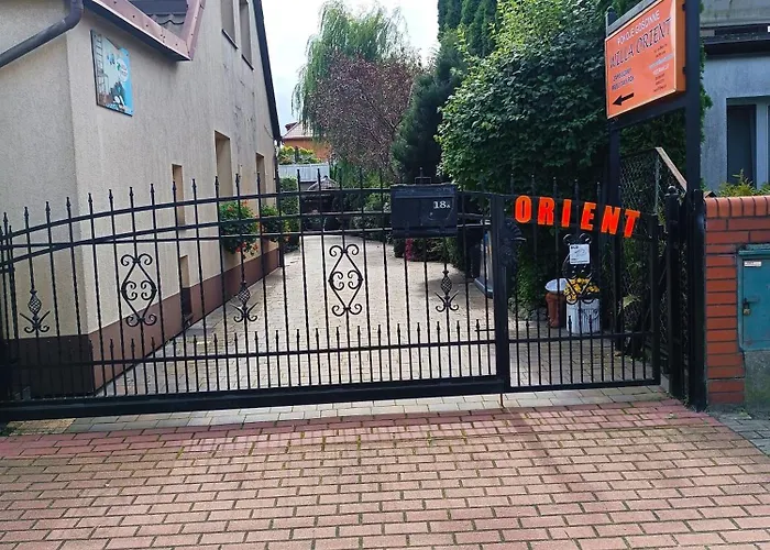 ホームステイ Orient ウェバ